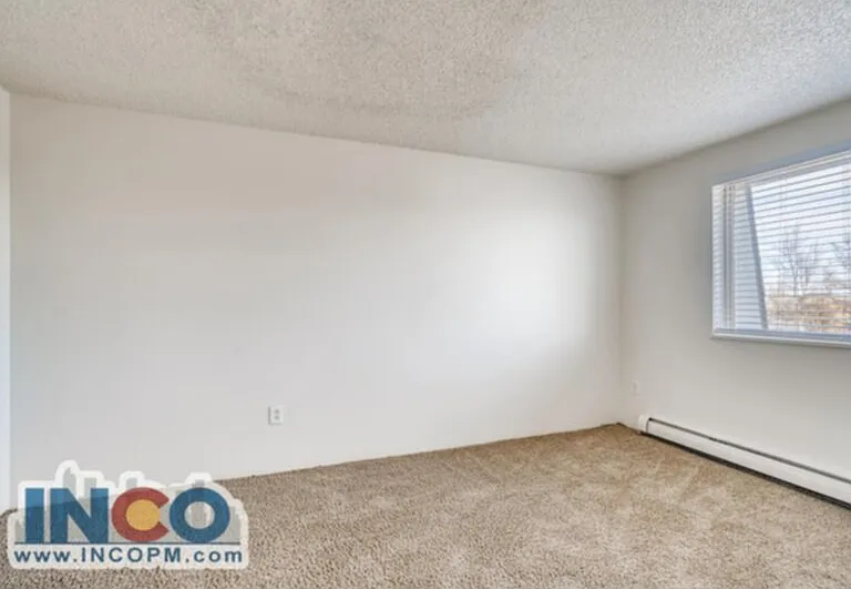 1641 Ingalls St #4 — Photo 8