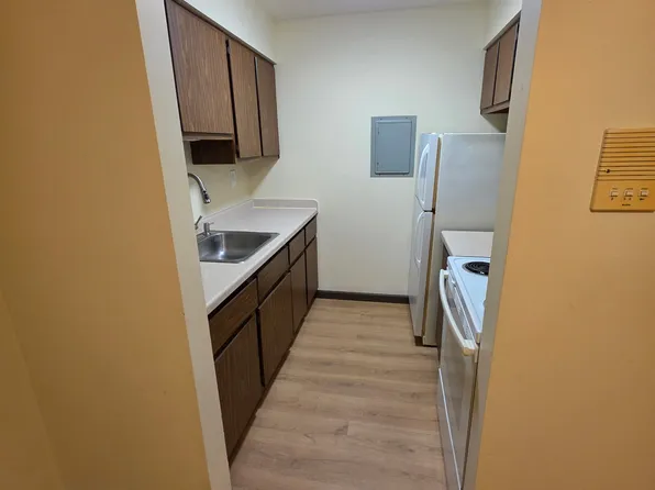 Morning Glory, 200 E Morning Glory Dr #76f944747, Clintonville, WI 54929