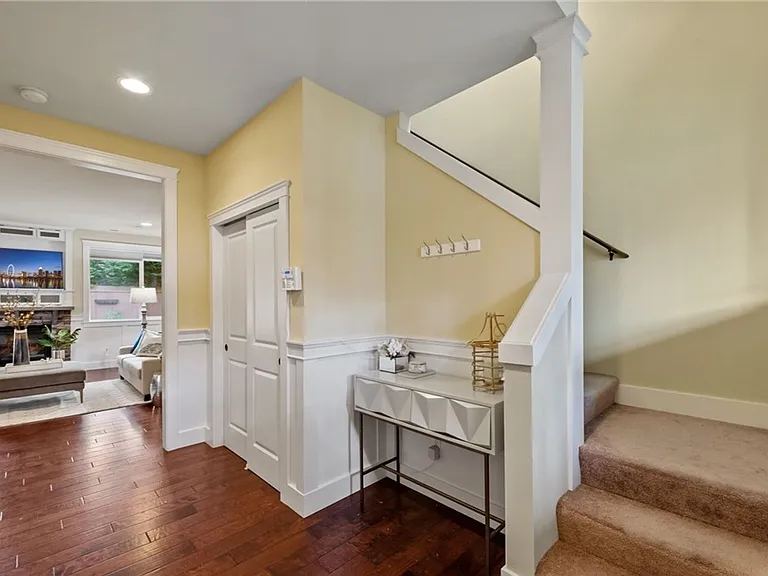 5929 NE 199th St — Photo 10