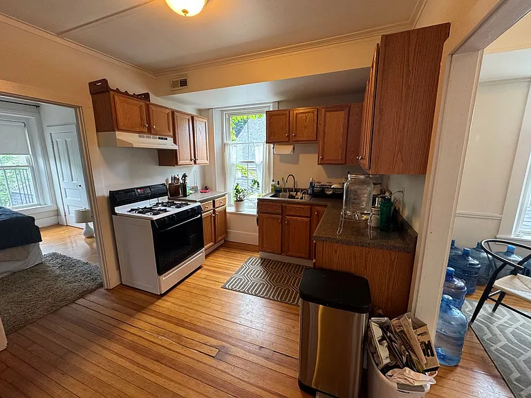 22 Market St #3 — Photo 7