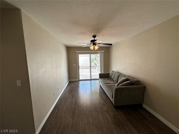 5th image of 7289 Victoria Oak Ct