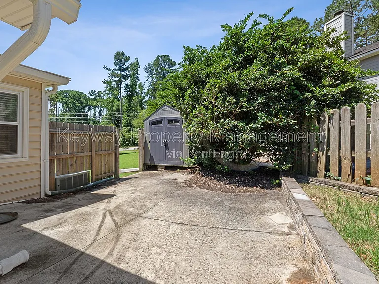 255 Silver Maple Rd — Photo 25