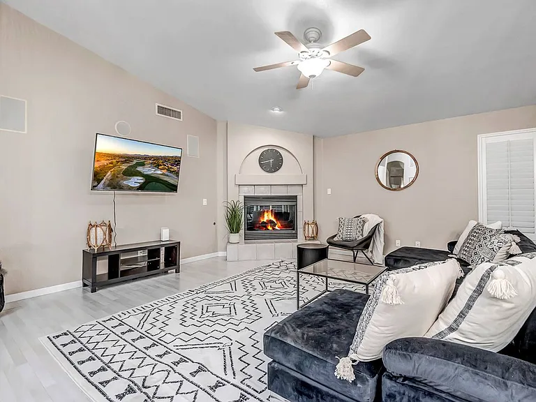 1510 E Toledo St — Photo 5