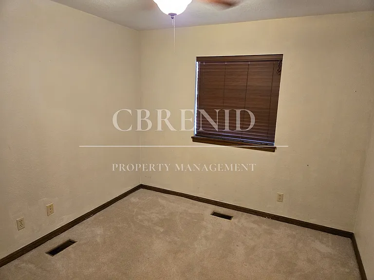 4615 Wheatland St — Photo 11