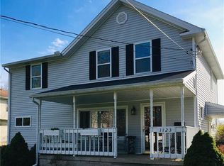 1123 Ogontz Ave, Maumee, OH 43537