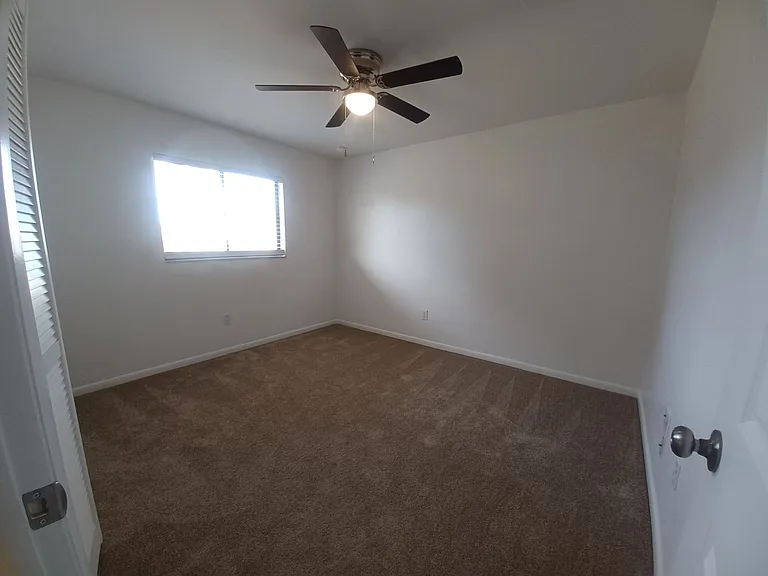 3305 SW 7th Pl — Photo 10