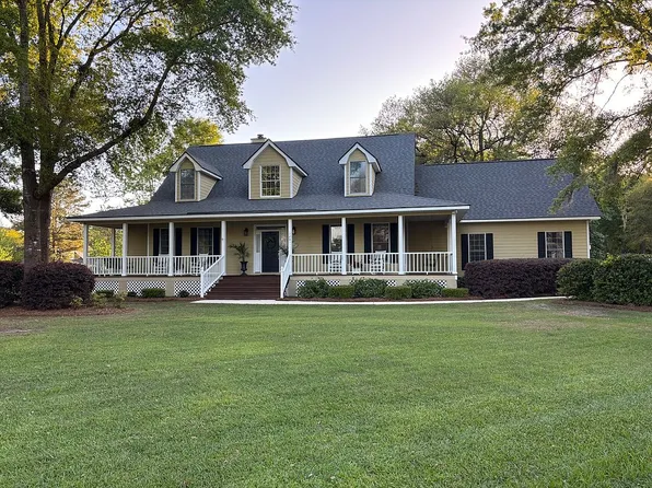 129 Cambridge Dr, Rincon, GA 31326