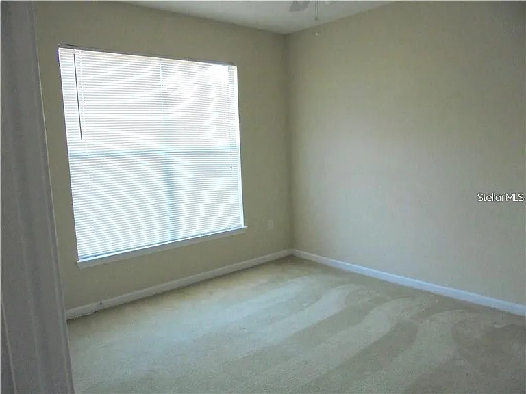10446 Villa View Cir — Photo 11