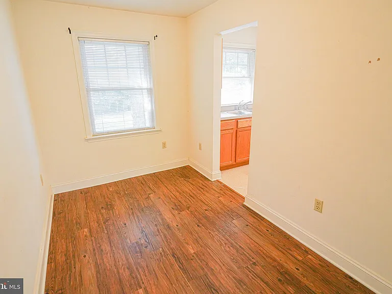 800 Travers St #5 — Photo 24