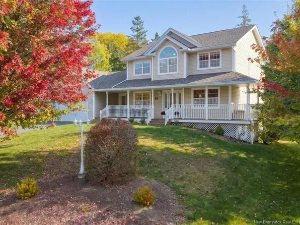 27 Cove Cres, Rothesay, NB E2E 5C6