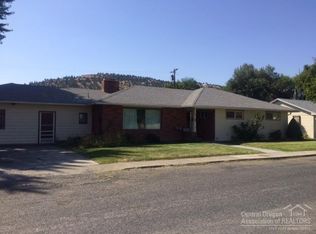 306 NW 5th Ave, John Day, OR 97845