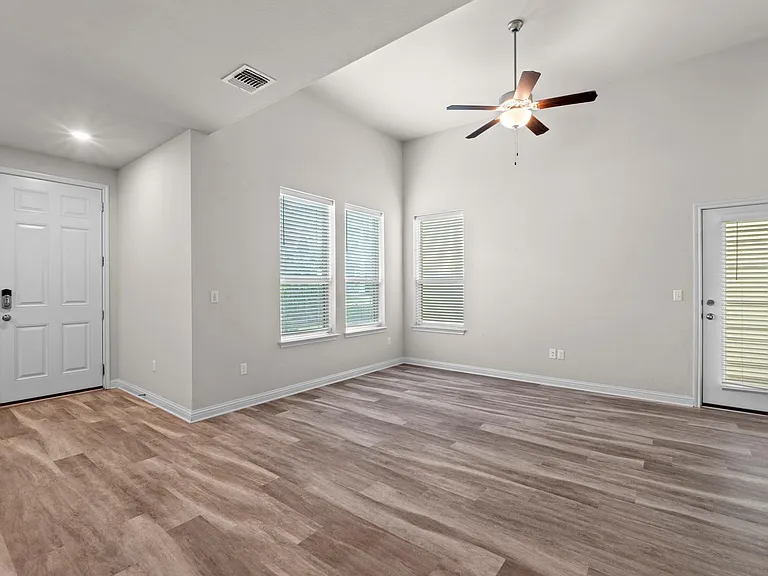 7907 Mellencamp Dr #202 — Photo 7