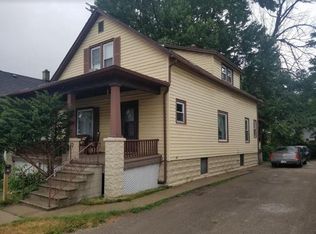 1415 3rd St, Bay City, MI 48708