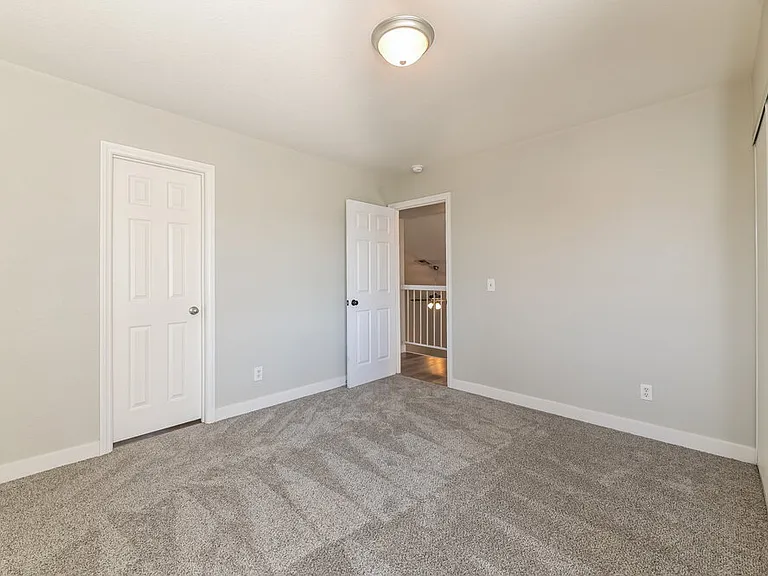 510 Crony Ave — Photo 10