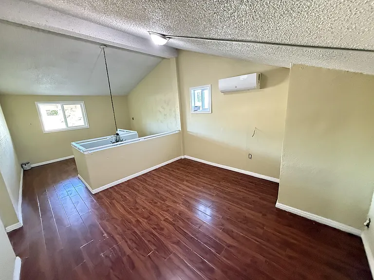 10080 Pyrite Ave — Photo 12