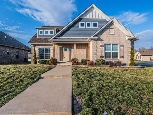 456 Adalynn Cir, Bowling Green, KY 42104