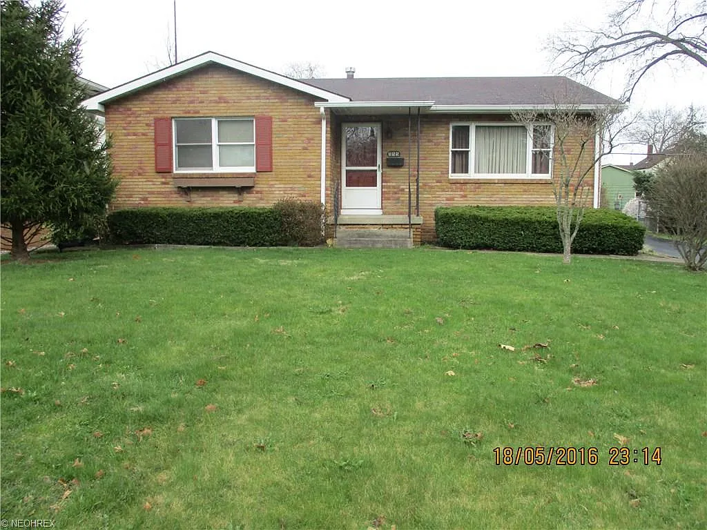 355 Woodbine Ave SE photo 1