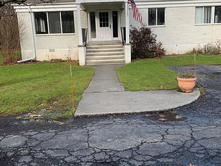 64 E Main St — Photo 1