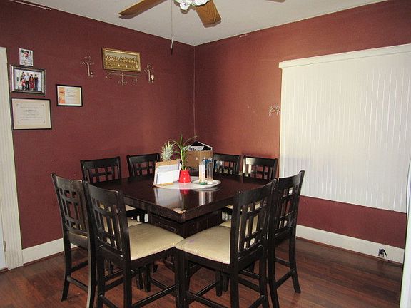 2nd image of 1722 Clifton Ave