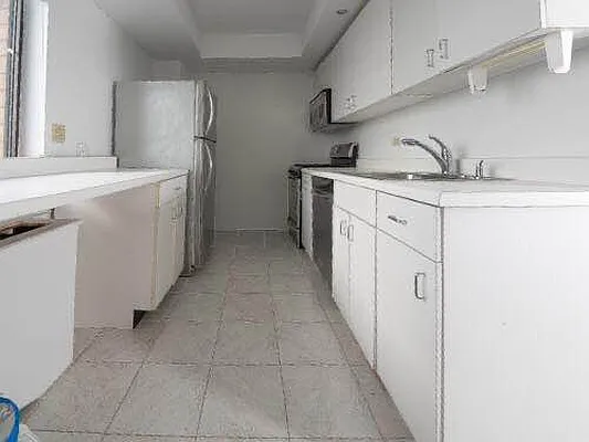 Rented by Daniel Gale Sotheby's International Realty | media 17