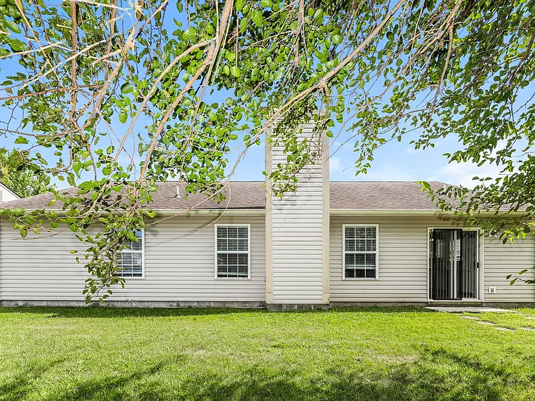 7394 Tassel Ct — Photo 16