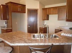 3rd image of 412 Emons Rd