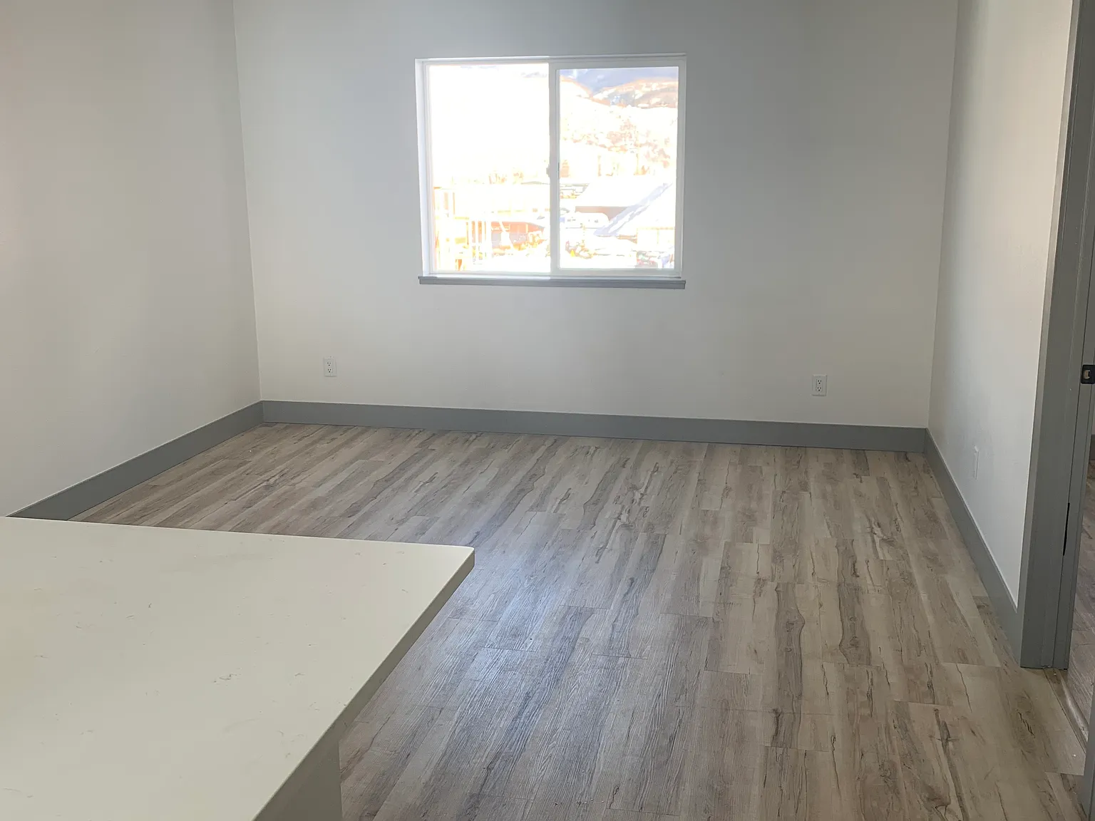 1 bed, 600 sqft, $2,200 — Photo 3