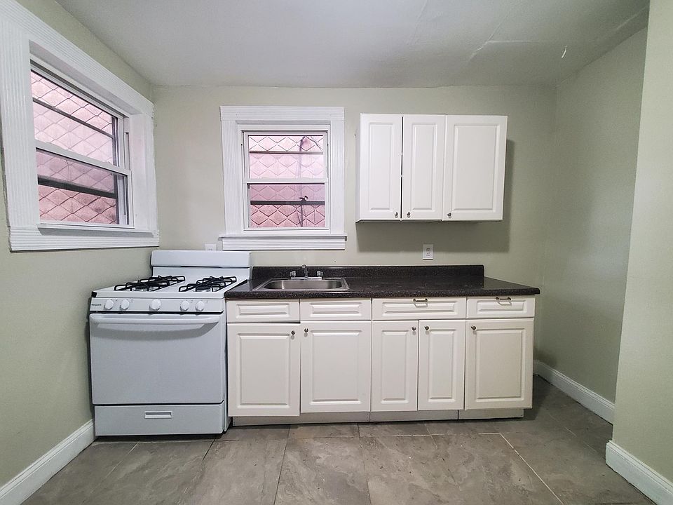 1st image of 116 Norwood St #4