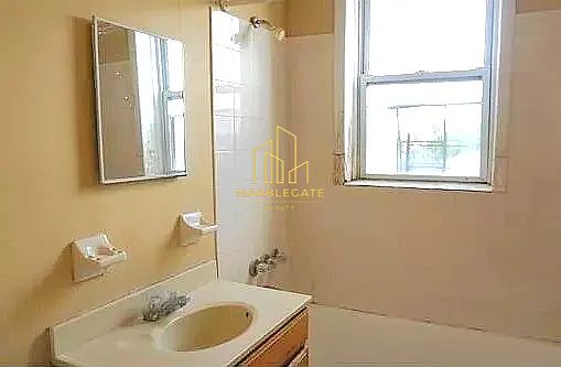 2nd image of 254 Mount Prospect Ave #207AZ