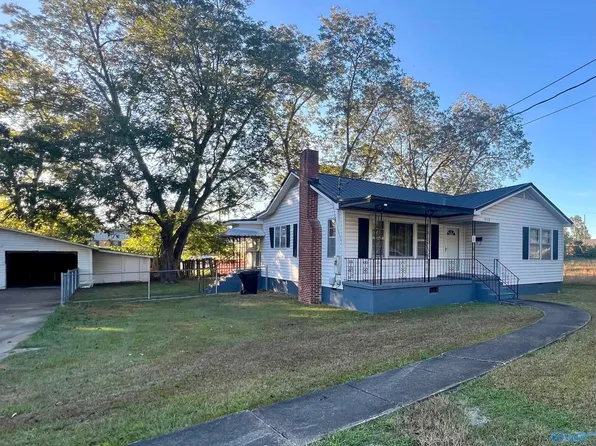 919 Maryland Ave, East Gadsden, AL 35903