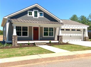 207 Pendleton Street Ext, Pickens, SC 29671
