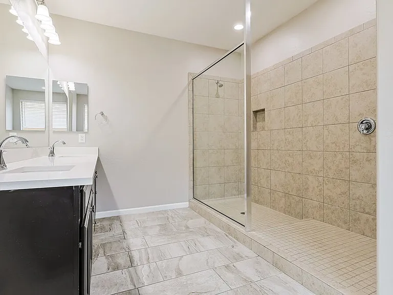 10549 E Durant Dr — Photo 12