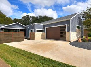 5006 Timber Wolf Cir, Austin, TX 78727