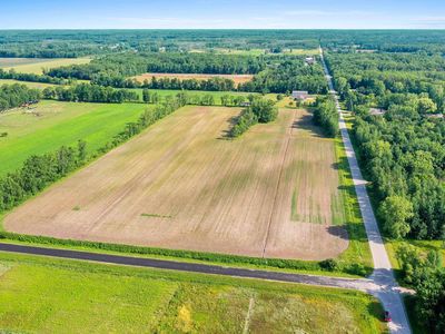 Bayside Rd, Suamico, WI, 54173