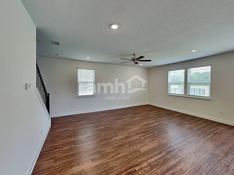 237 Onate Cir — Photo 8