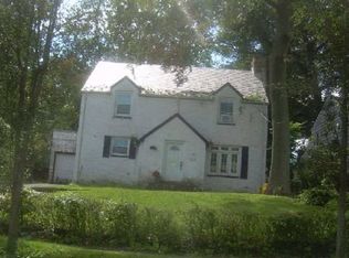 106 Oxford Blvd, Great Neck, NY 11023