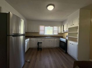 93 Wharton Pl #1, West Haven, CT 06516