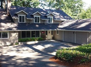 21402 SE 16th Pl, Sammamish, WA 98075