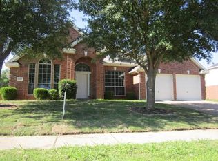 1017 Lilac Ln, Desoto, TX 75115