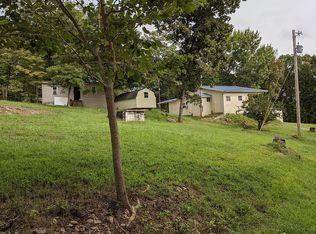 27423 Clyne Dr, Barnett, MO 65011