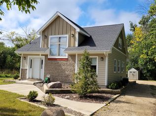 N1535 Powers Lake Rd, Genoa City, WI 53128