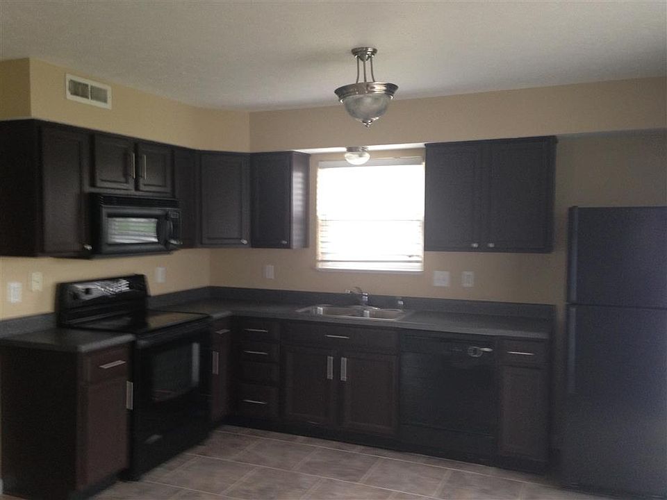 2nd image of 6811 W Denton Dr