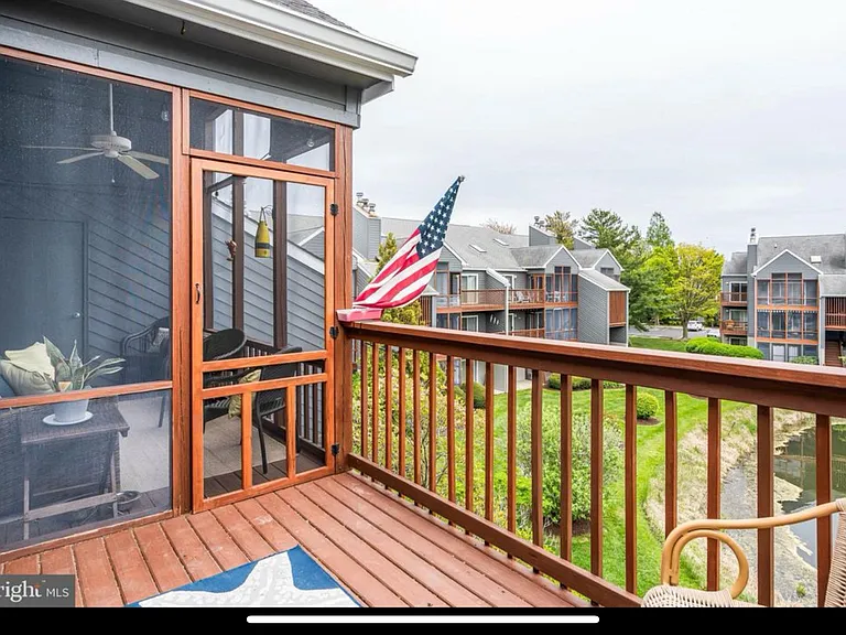 241 American Eagle Way #10 — Photo 19