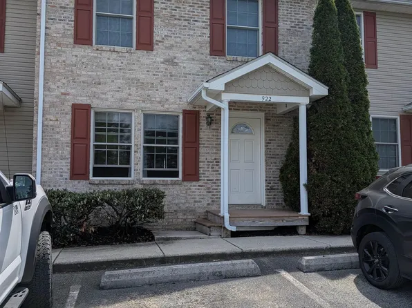 922 2nd St, Radford, VA 24141