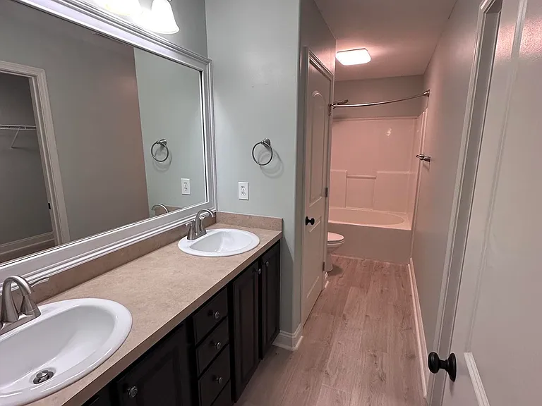 240 Fields Pond Dr — Photo 7