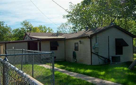 2nd image of 404 Ave A