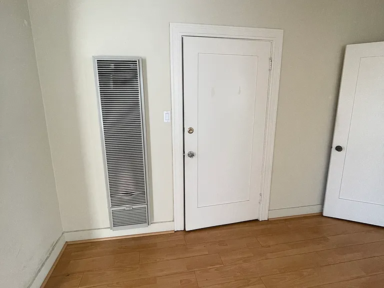 809 1/2 N Ridgewood Pl — Photo 19