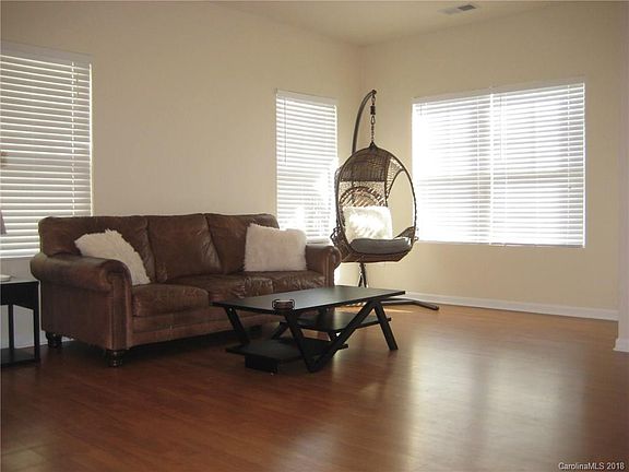 4th image of 4317 Macey Ln #173