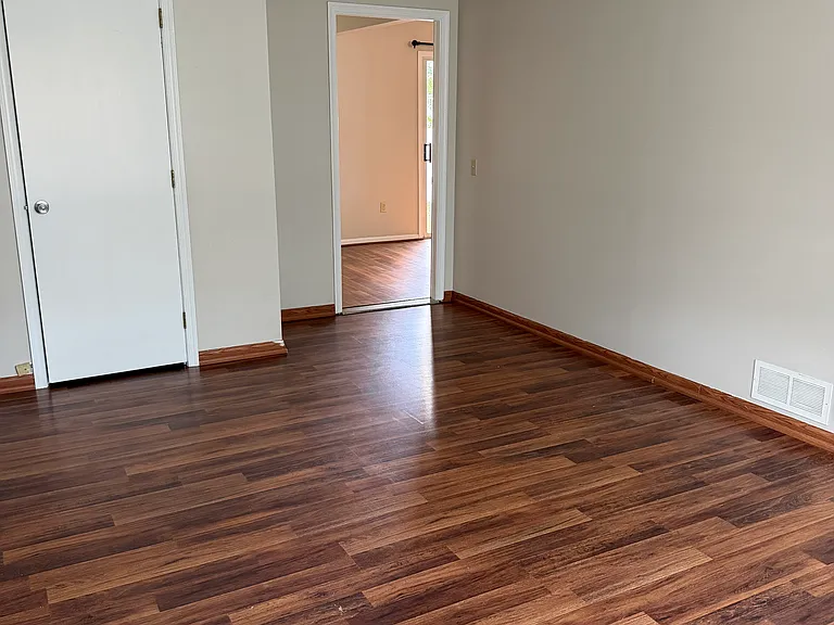 424 Rudder Ln — Photo 3