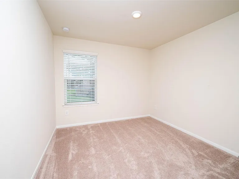 11723 Armadale Dr — Photo 15